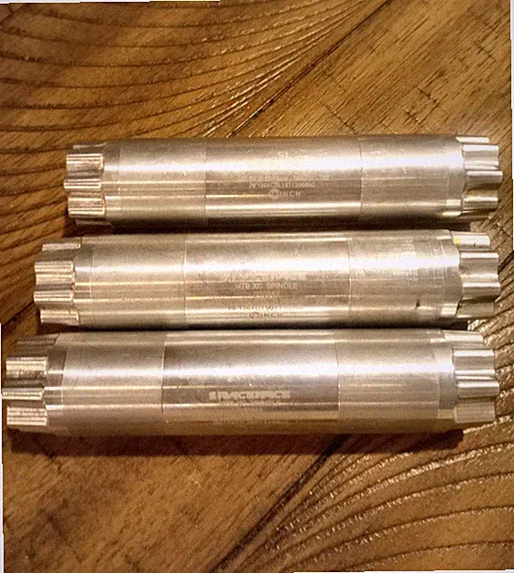 3 NEW Race Face Cinch Spindles 1-SL, 2-XC