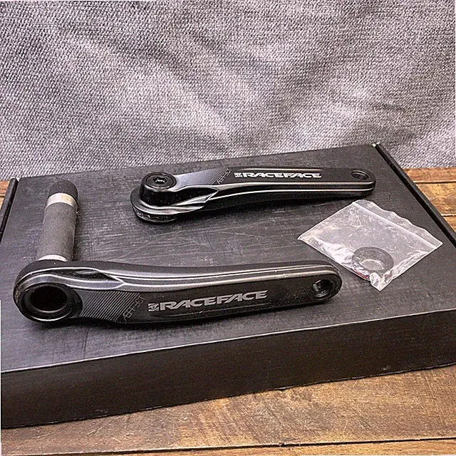 Race Face Aeffect Crank Arms 175mm Black Cinch MTB Bike Cranks Pair 137