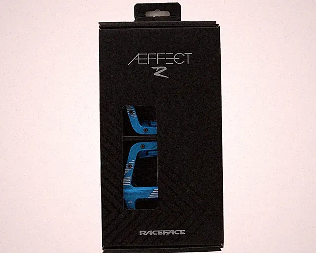 Race Face AEFFECT-R Platform MTB BIke Pedals 9/16" Alloy Bike Pedal 2 Colors