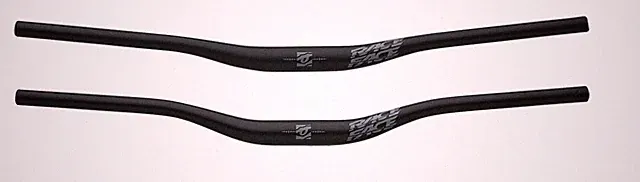 Race Face Chester 35 MTB Handlebar 35x780mm Bar Diameter:35mm - 20 or 35mm Rise