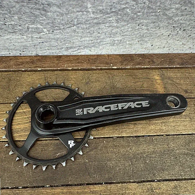 Race Face Crankset 170mm Right Arm Cinch 32T 1x MTB Black Aluminum Chainring