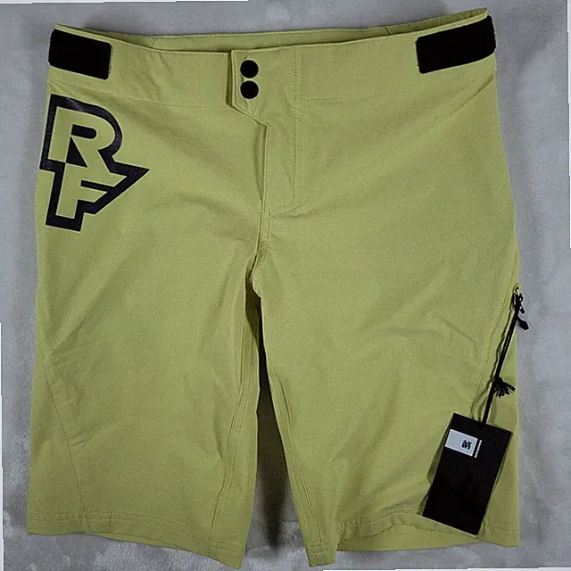 Race Face Cycling Shorts Youth Size Large Yellow Sendy Biking Zipper Pockets