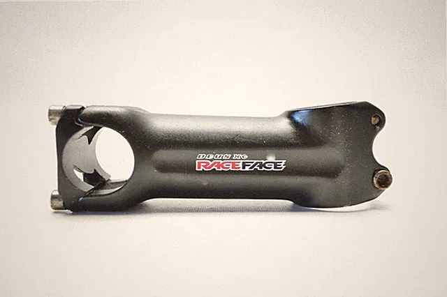 RACE FACE DEUS XC BICYCLE 1 1/8" THREADLESS 90 MM REACH STEM 25.4 MM CLAMP