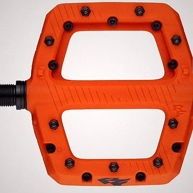Race Face Large Chester Pedals Orange, One Size