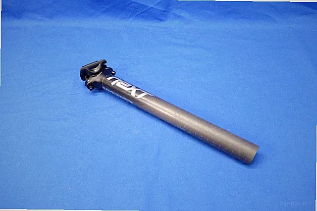 Race Face Next Carbon Seatpost: 300mm Length x 31.6mm Diameter