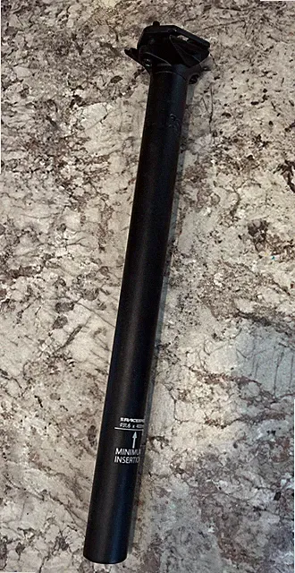 Race Face Seatpost 31.6x400 Take Off