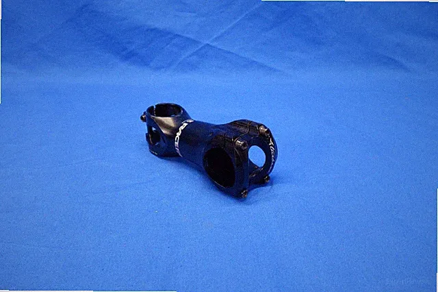 Race Face Turbine Aluminum Bike Stem 90mm Length x 31.8mm Clamp, 6° Angle
