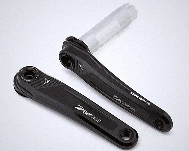 Race Face Turbine Crankset (Black) (10-12 Speed) (30mm Spindle)