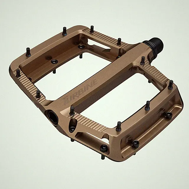 Race Face Turbine Platform Pedals Body: Aluminum - Pair 941-00-004-03