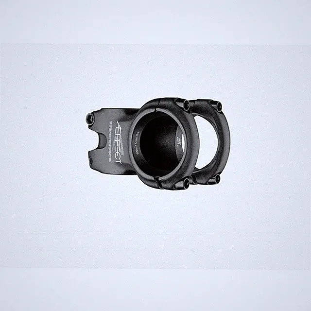 RaceFace Aeffect R 35 35mm x 50mm x 31.8mm -Open Box