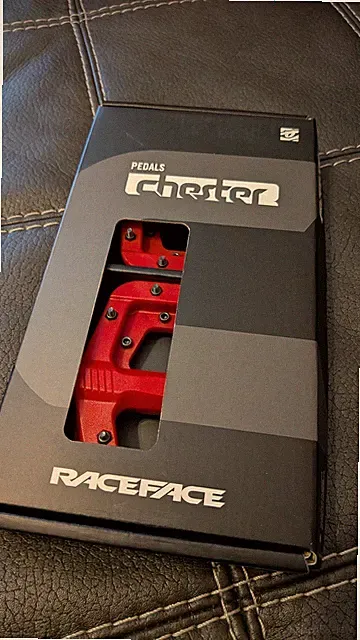 Raceface Chester Red Platform Bike Pedals MTB 9/16" New In Box