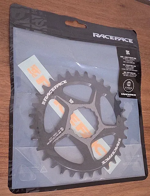 RaceFace Direct Mount Wide - 32t, For Shimano (RR22DMW32TSHI12BLK) (BRAND NEW)