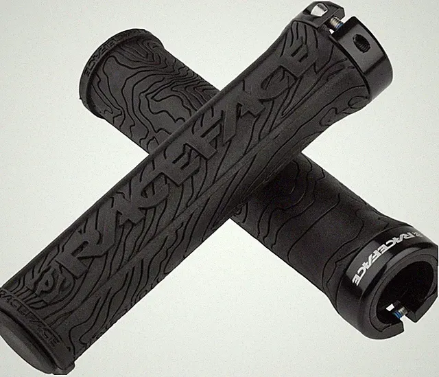 RaceFace Half Nelson Grips - Black, Lock-On