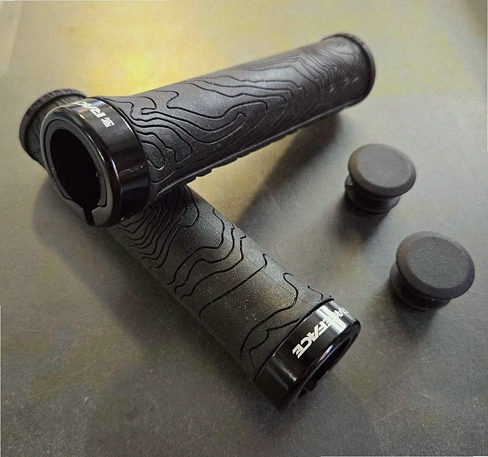 RaceFace Half Nelson Lock-On Bicycle Grips Black MTB NO PACKAGE